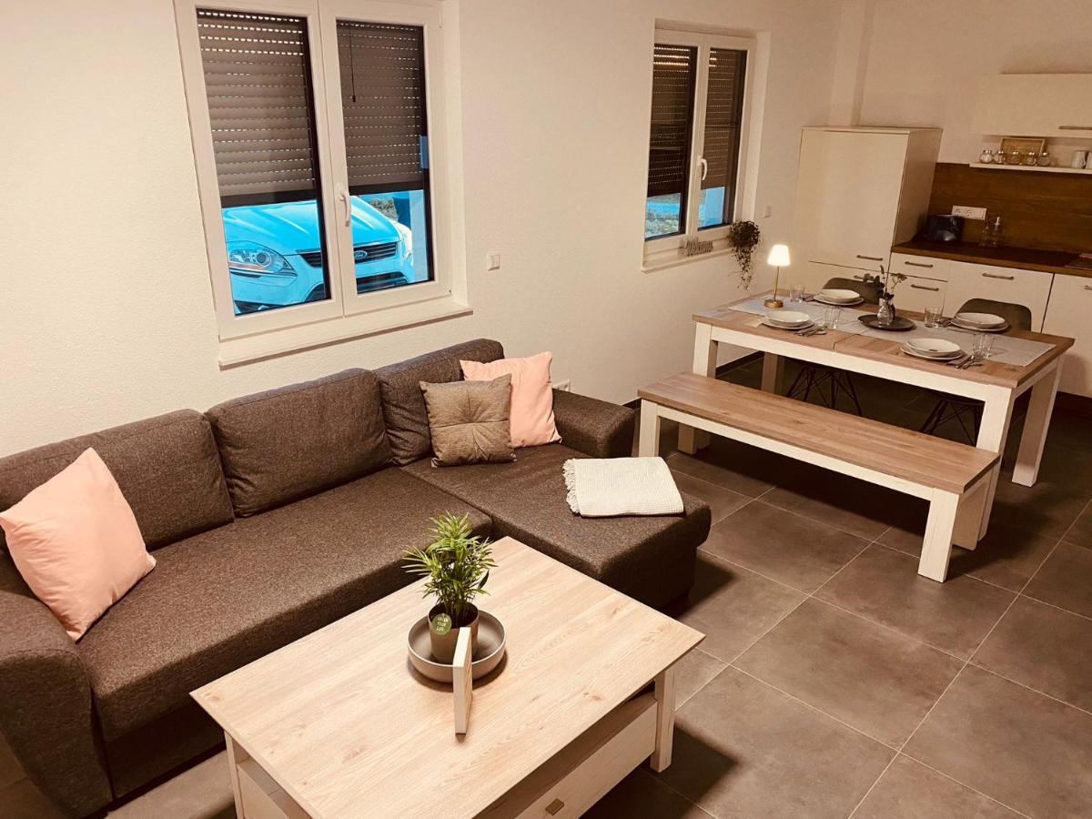 Apartament Casaina Weisweil  Zewnętrze zdjęcie